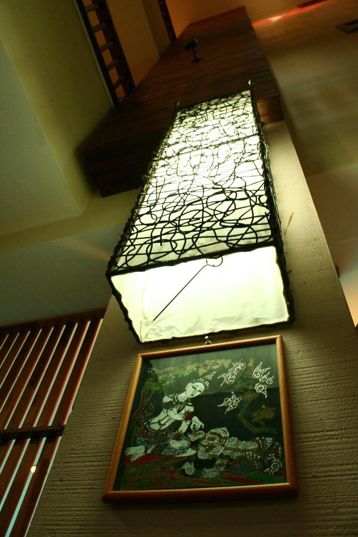 Thaphae Garden Guesthouse Чиангмай Екстериор снимка